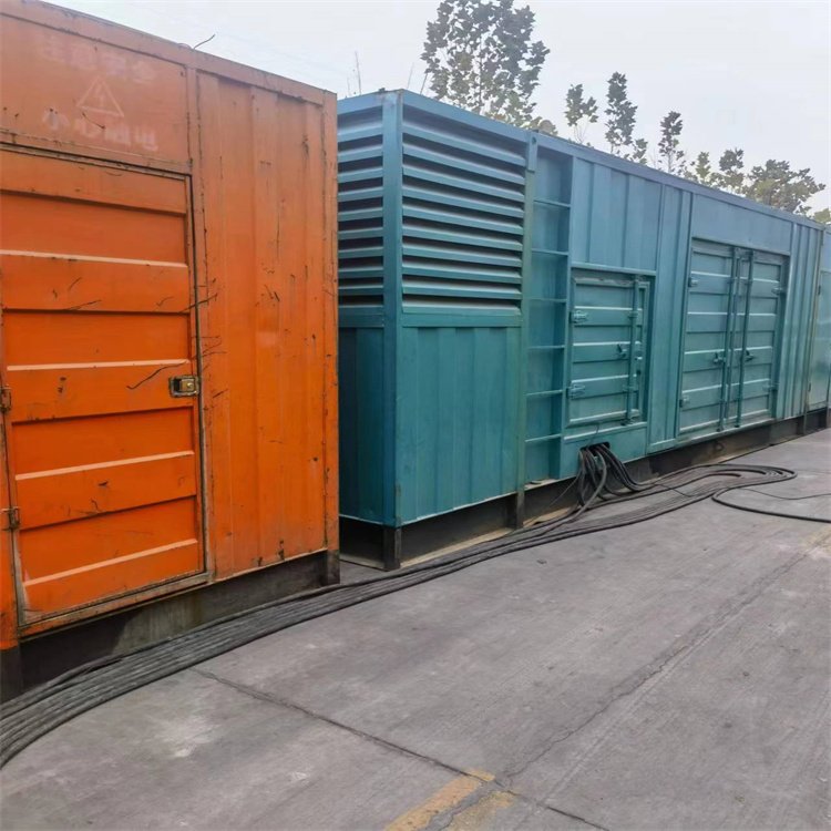 确山如何选择适合 600kW 柴油发电机组的热继电器?
